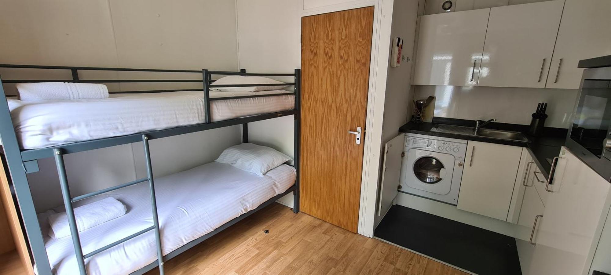 Mcinnes House With Breakfast 3*