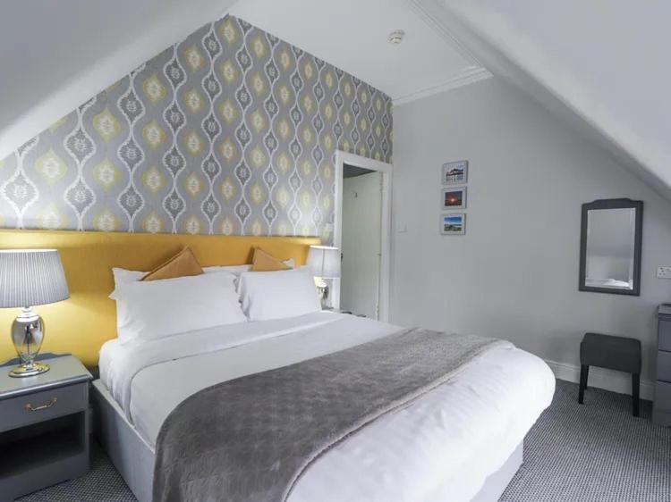 Mcinnes House With Breakfast Hotel