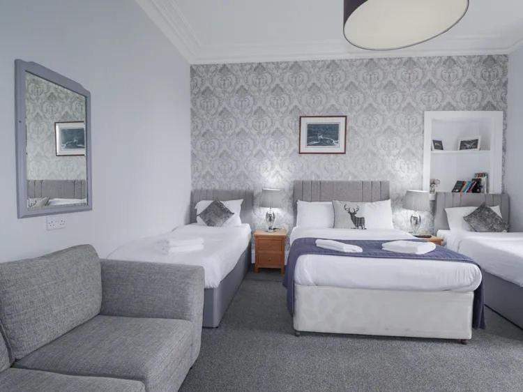 Mcinnes House With Breakfast Hotel Kingussie