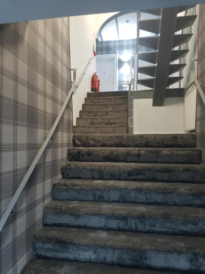 Mcinnes House With Breakfast Отель Кингасси